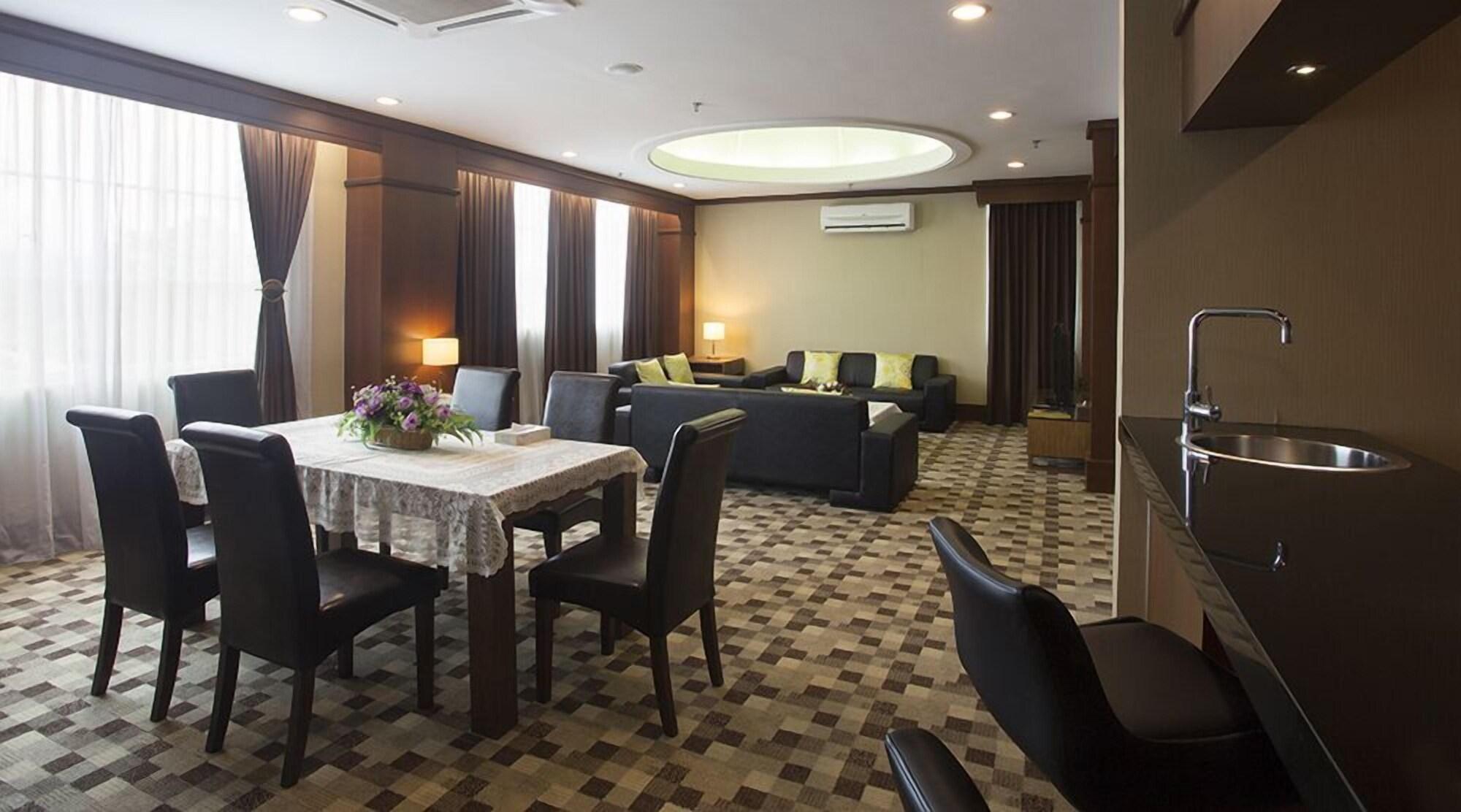 Hotel Seri Malaysia Лавас Экстерьер фото